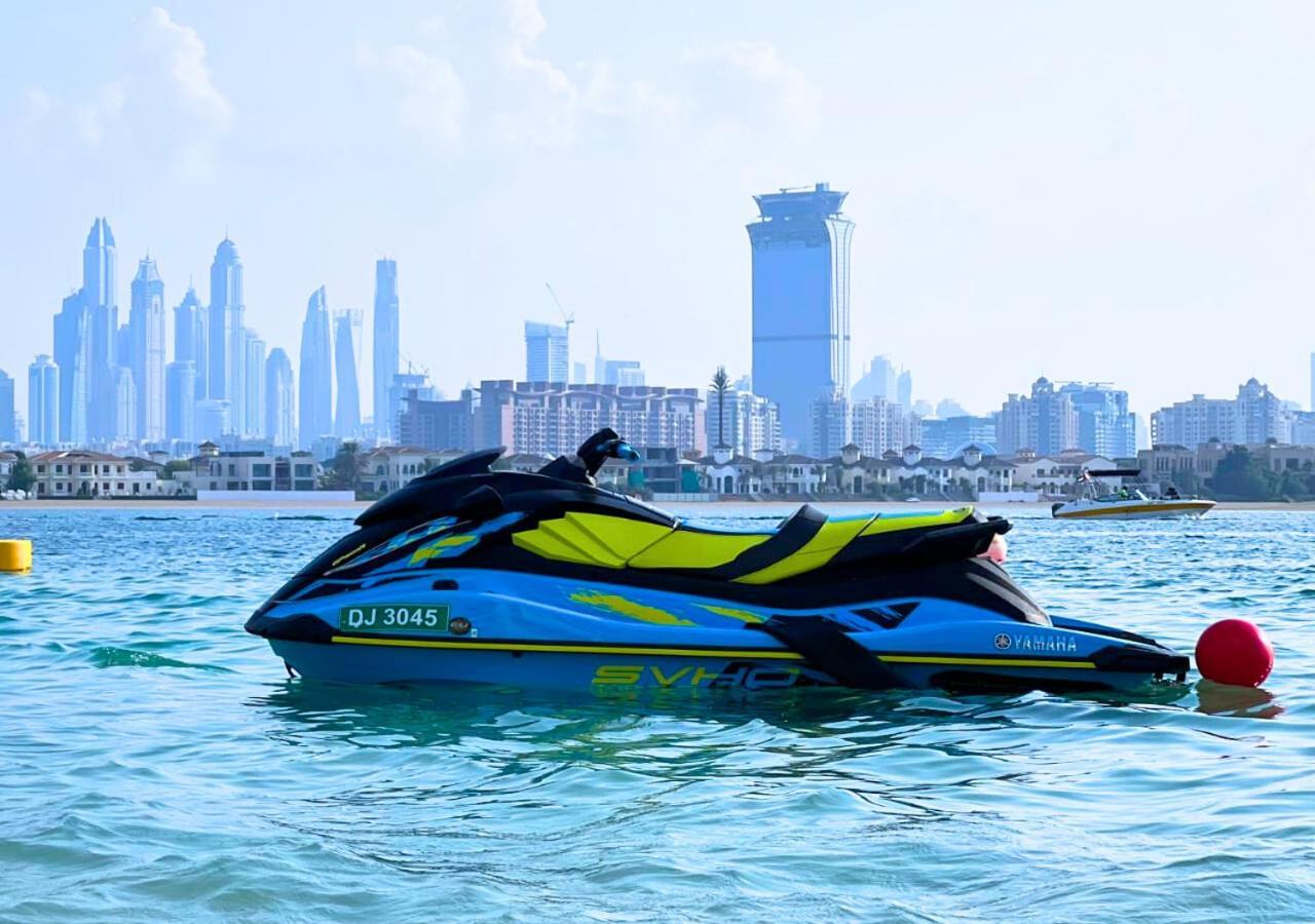 C Central Hotel And Resort The Palm Dubai Esterno foto Dubai Marina